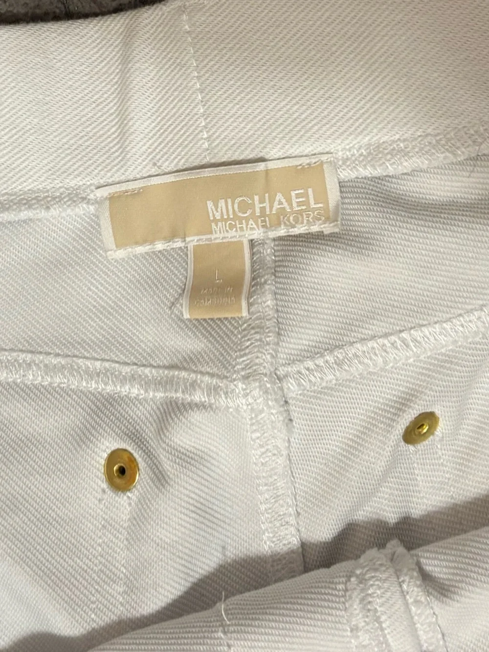 Women’s White Stretch Classic Fit Pants